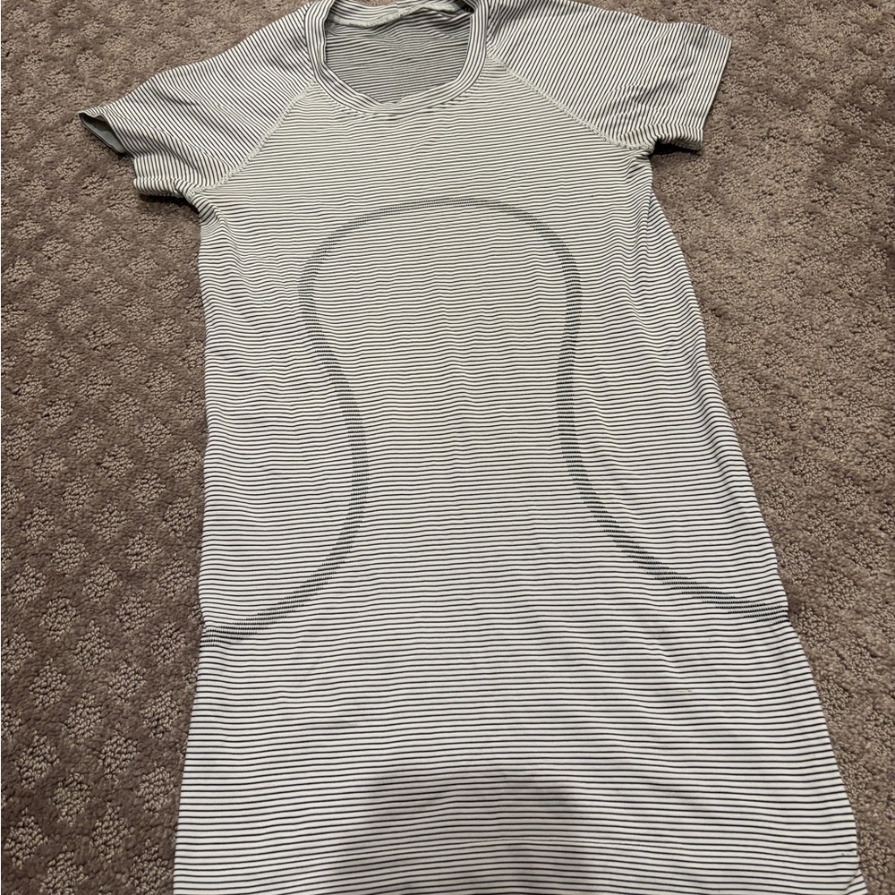 Lululemon Athletica White and Black Striped Short Sleeve Tee